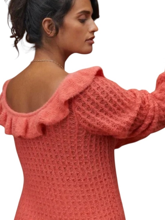 Size Medium Anthropologie Coral Ruffled Boat Neck/Off-Shoulder Lightweight Top - Picture 2 of 6